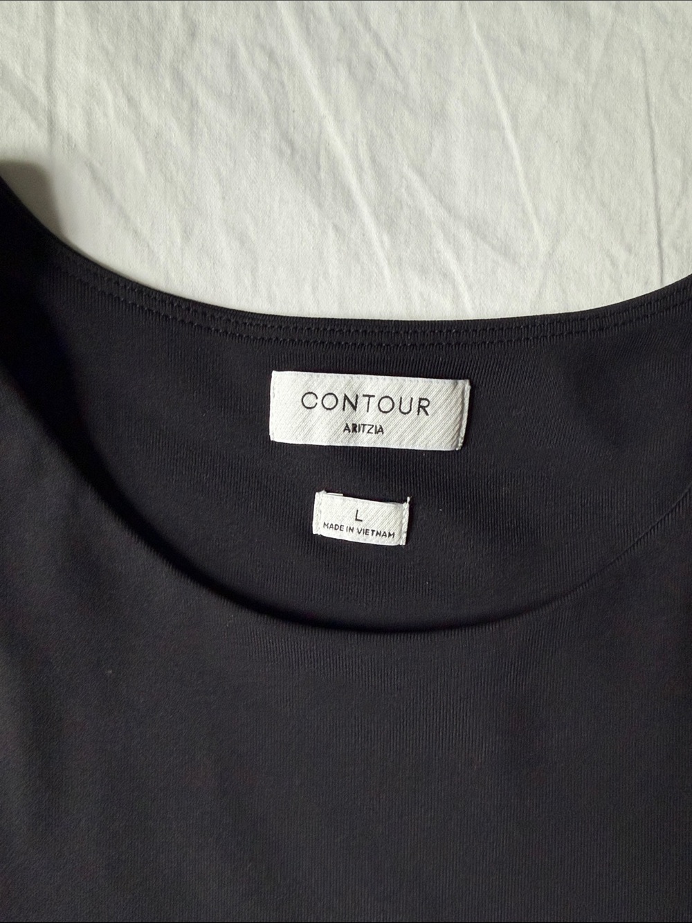 Aritzia Contour Crew Black Long Sleeve Size L - Picture 2 of 4